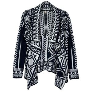 Woven Heart Cardigan Sweater Womens Medium Black White Aztec Knit Open Front